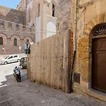 別荘 Terrazza Delle Mura チェファル